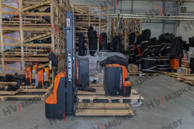 Самоходный штабелер PSE10L-C duplex mast (В-3500мм)