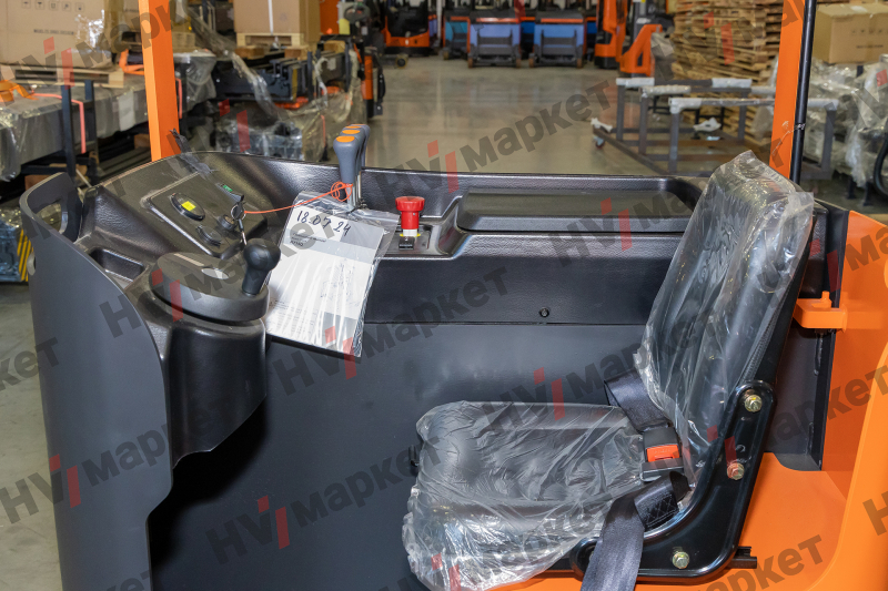 Ричтрак RT15Q, Triplex mast (EPS, side battery extraction, В-4500)