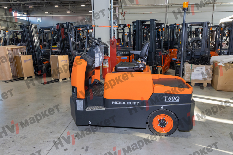 Самоходный Тягач для склада/производства T60Q (blue light and rearview mirror, walkie mode button, optional Controller Curtis F4A and display, Seat armrest) HV Market