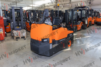 Самоходный Тягач для склада/производства T60Q (blue light and rearview mirror, walkie mode button, optional Controller Curtis F4A and display, Seat armrest) HV Market