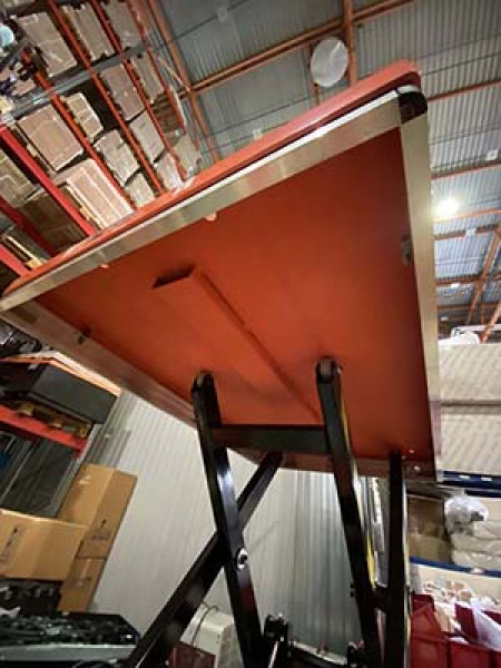 Подъемный стол YLF1006 1000x2000 1000 кг