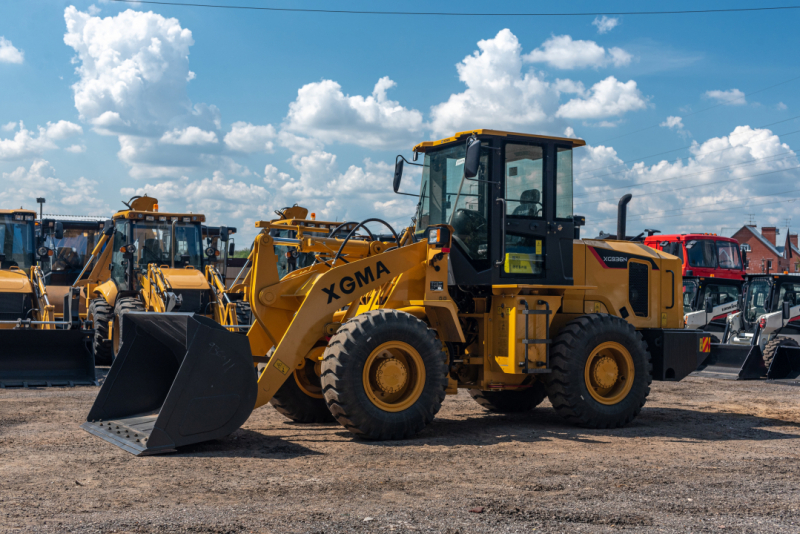 Фронтальный погрузчик XG936N (3-я гидролиния)