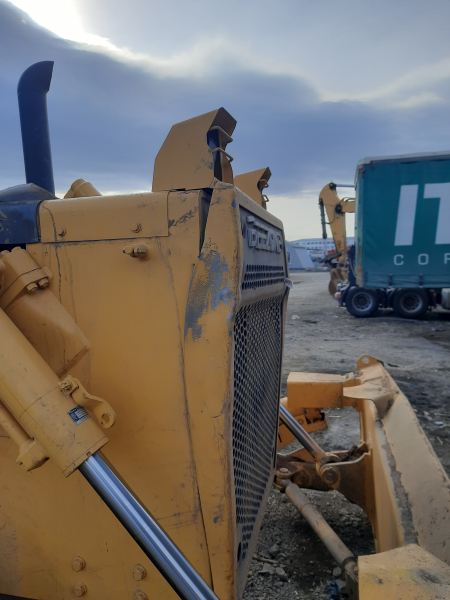 Beezone D* Бульдозер