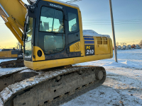 Bull 4SX Экскаватор-погрузчик HV Market