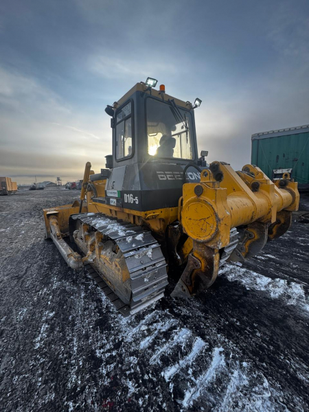 Beezone D* Бульдозер HV Market