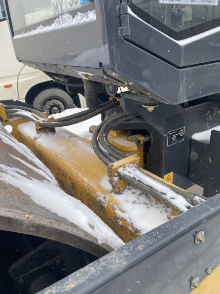 LiuGong CLG* Каток