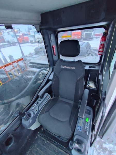 Zoomlion ZE215 Экскаватор