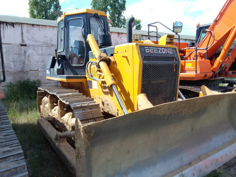 Beezone D* Бульдозер HV Market