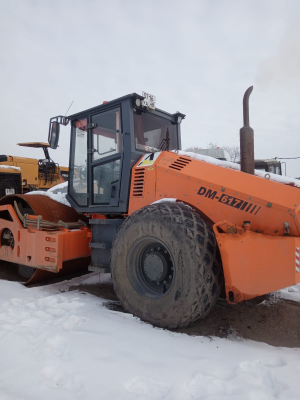 Завод дорожных машин DM-617 Каток_не актуально HV Market