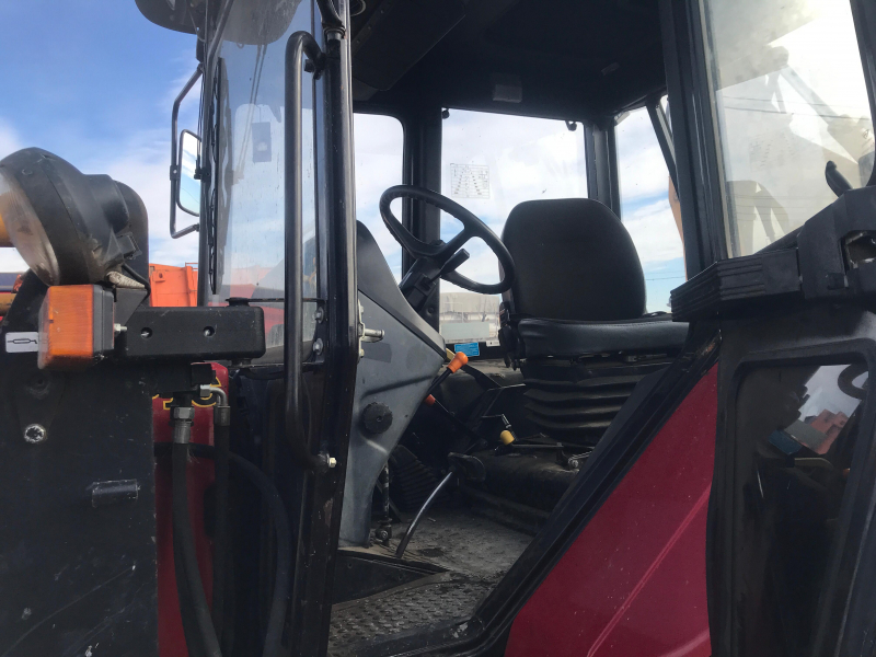 ДОРЭЛЕКТРОМАШ ДЭМ-1145 на базе трактора МТЗ 92П Экскаватор-погрузчик HV Market