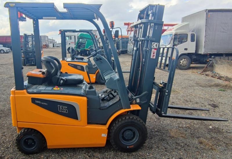 Aurora CPD* Вилочный погрузчик