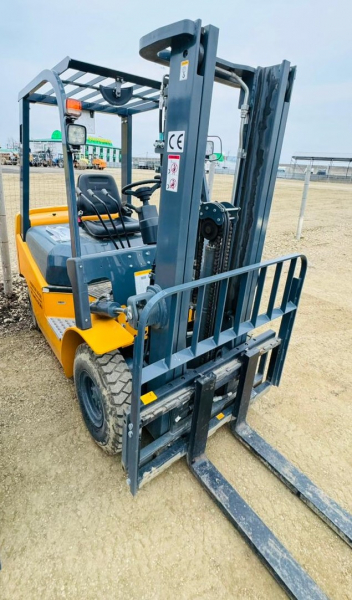 Aurora CPCD* Вилочный погрузчик