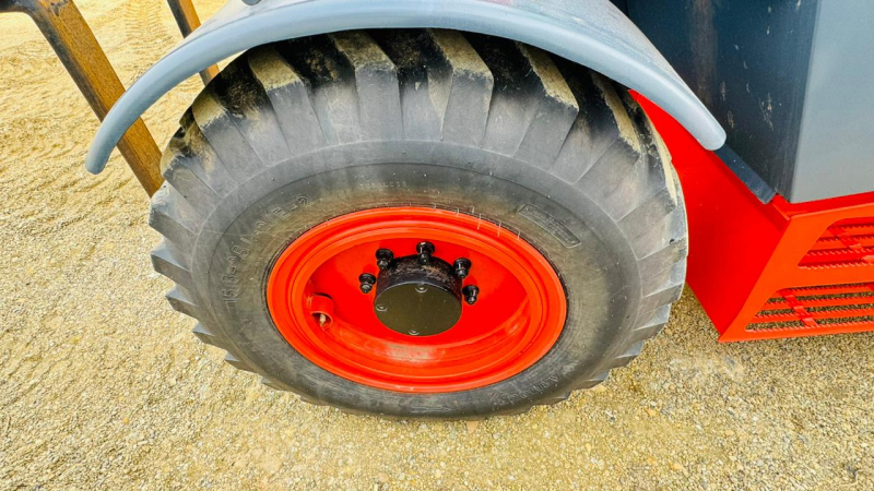 HELI 35H46* Телескопический погрузчик