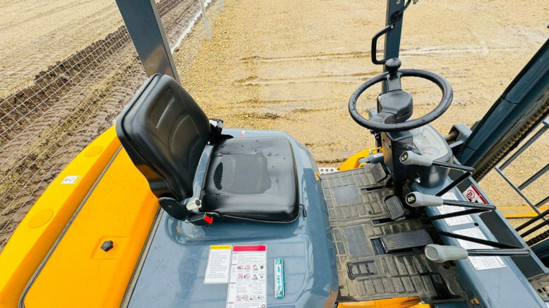 Aurora CPCD* Вилочный погрузчик