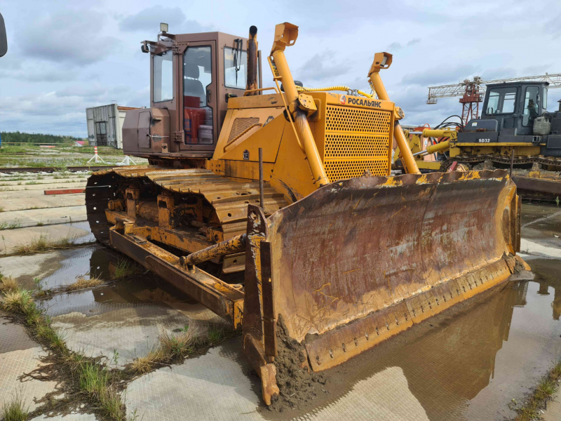 Трактор промышленный Т10АМ.8100-1 PROFFI HV Market