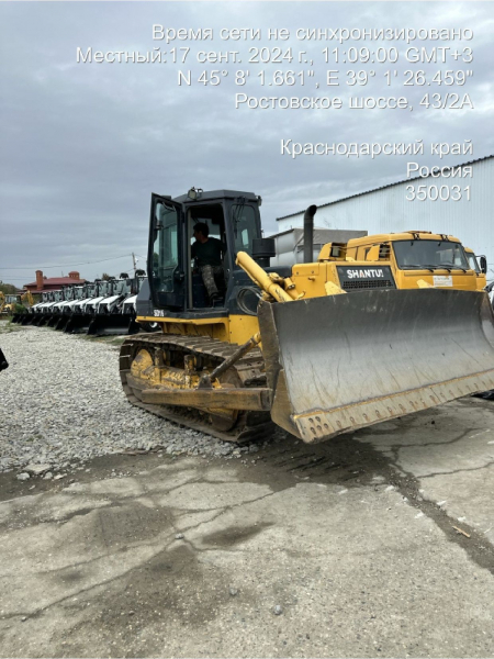 Бульдозер SHANTUI SD16
