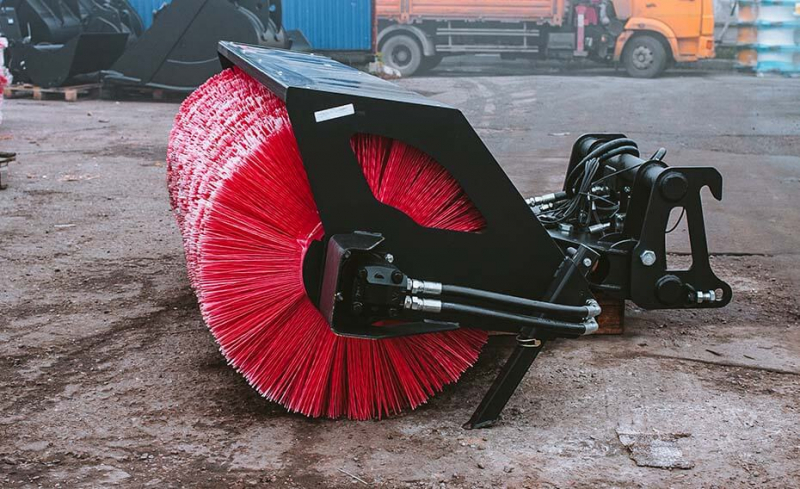 Щетка дорожная Impulse SP2400G гидроповорот с плитой HV Market