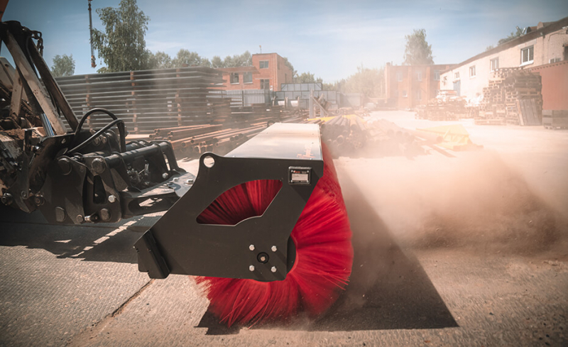 Щетка дорожная Impulse SP2400G гидроповорот с плитой HV Market