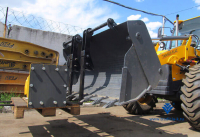 Вилы откидные паллетные Impulse PF2000 на ковш Tarsus 883/885/888 HV Market