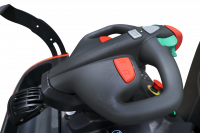 Самоходный Тягач для склада/производства T30N (Литий 300Ач, EPS, Battery side extraction, Rubber drive tire,  Pin Code, Safety  light (Blue ray), Beacon) HV Market