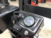 Электрический вилочный погрузчик FE3R10N Triplex mast (Свинц-кислот 600 Ач, FFL, В-4800мм)   HV Market