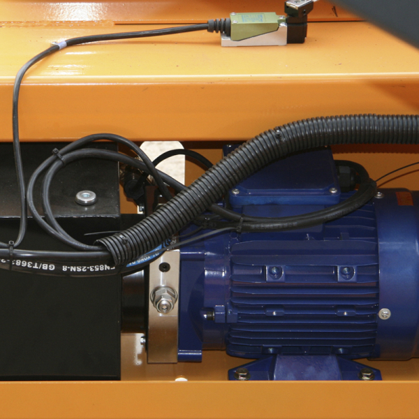 Подъемник ножничный несамоходный SJY-0.5-9 (380В; 500 кг; 9 м) SMARTLIFT HV Market