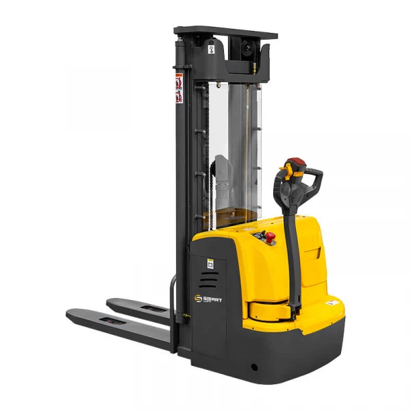 Штабелер самоходный CDDR15-III (1500 кг, 4,5 м, 24В / 240Ач) SMARTLIFT