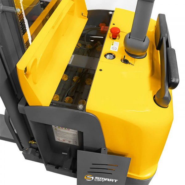 Штабелер самоходный CDDK15-III (1500 кг, 5 м, 24В / 240Ач) SMARTLIFT