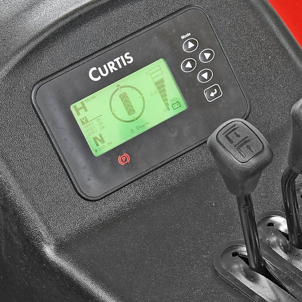 Ричтрак с кабиной для оператора CQD20-AC4 HANGCHA 11500 мм 2000 кг