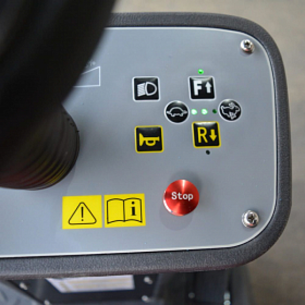 Высокопроизводительная поломоечная машина OXLIFT NR530 с управлением сидя HV Market