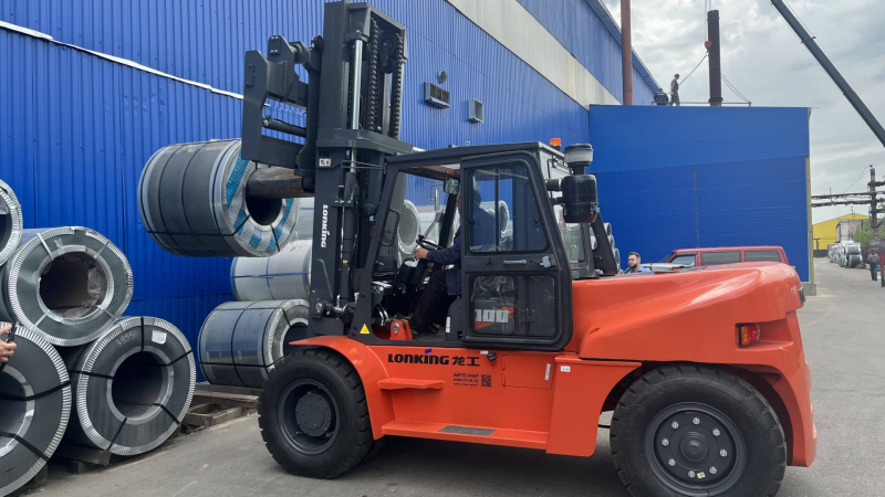 Дизельный вилочный погрузчик LG100DT Контейнерный тип (Двигатель Weichai, В-2100мм)