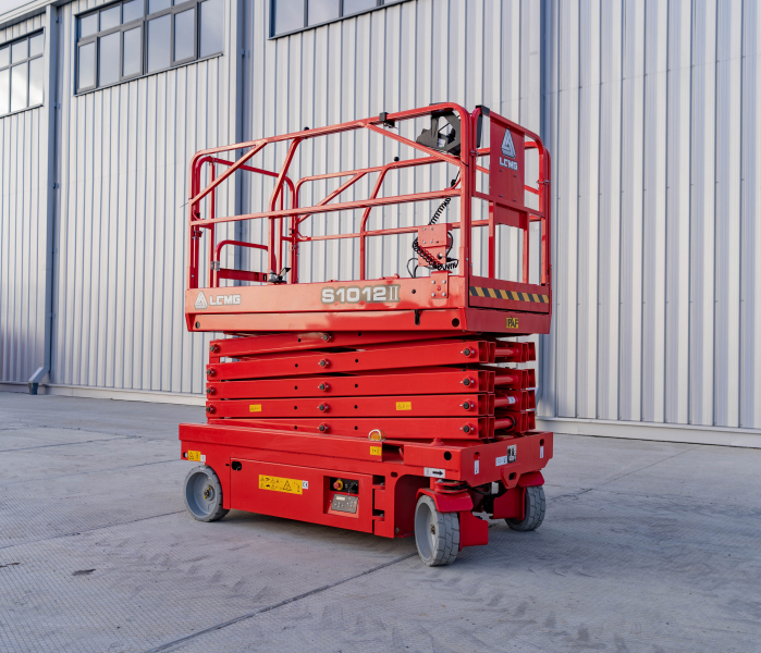 Ножничный подъемник LGMG S1012 II