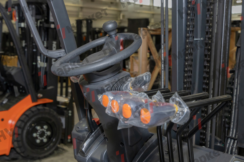 Электрический вилочный погрузчик FE4P30Q Duplex mast (Свинц-кислот 400Ач, В-3000мм)